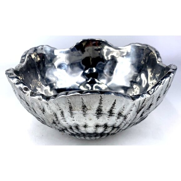 Tamsan Designs Scallop Shell Bowl BHT-125 Handcrafted Aluminum Mexico 7" Vtg - Picture 1 of 8